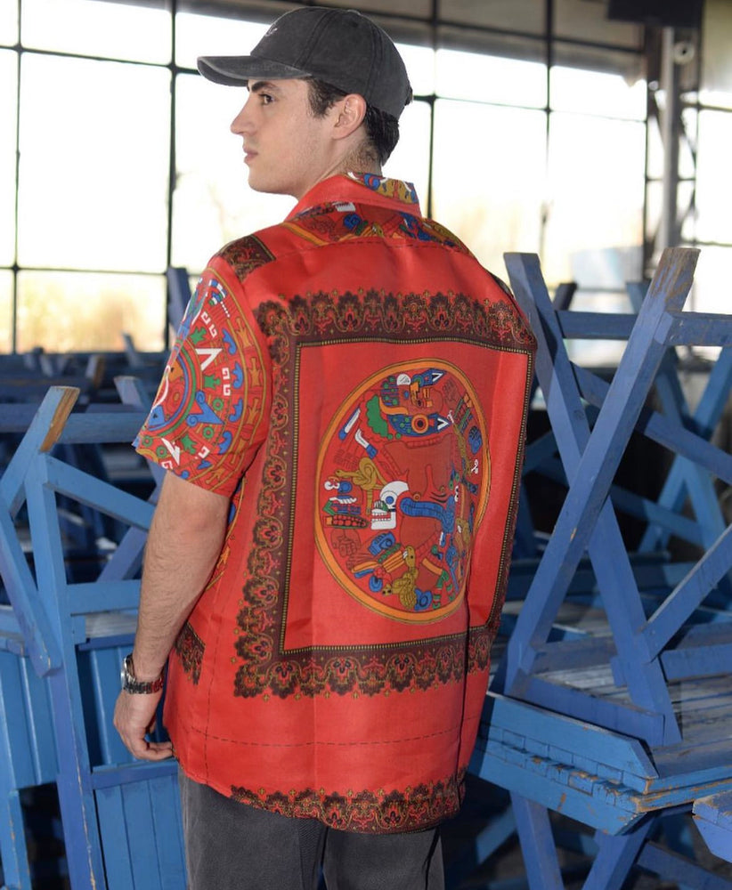 La Cultura Calendario y Coyolxauhqui Shirt